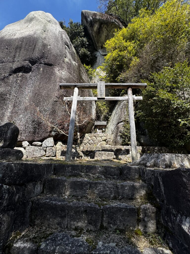 苗木城鎮守